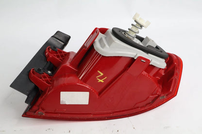 2012-2015 VOLKSWAGEN PASSAT OUTER LEFT DRIVER TAILLIGHT LAMP HALOGEN 561945095