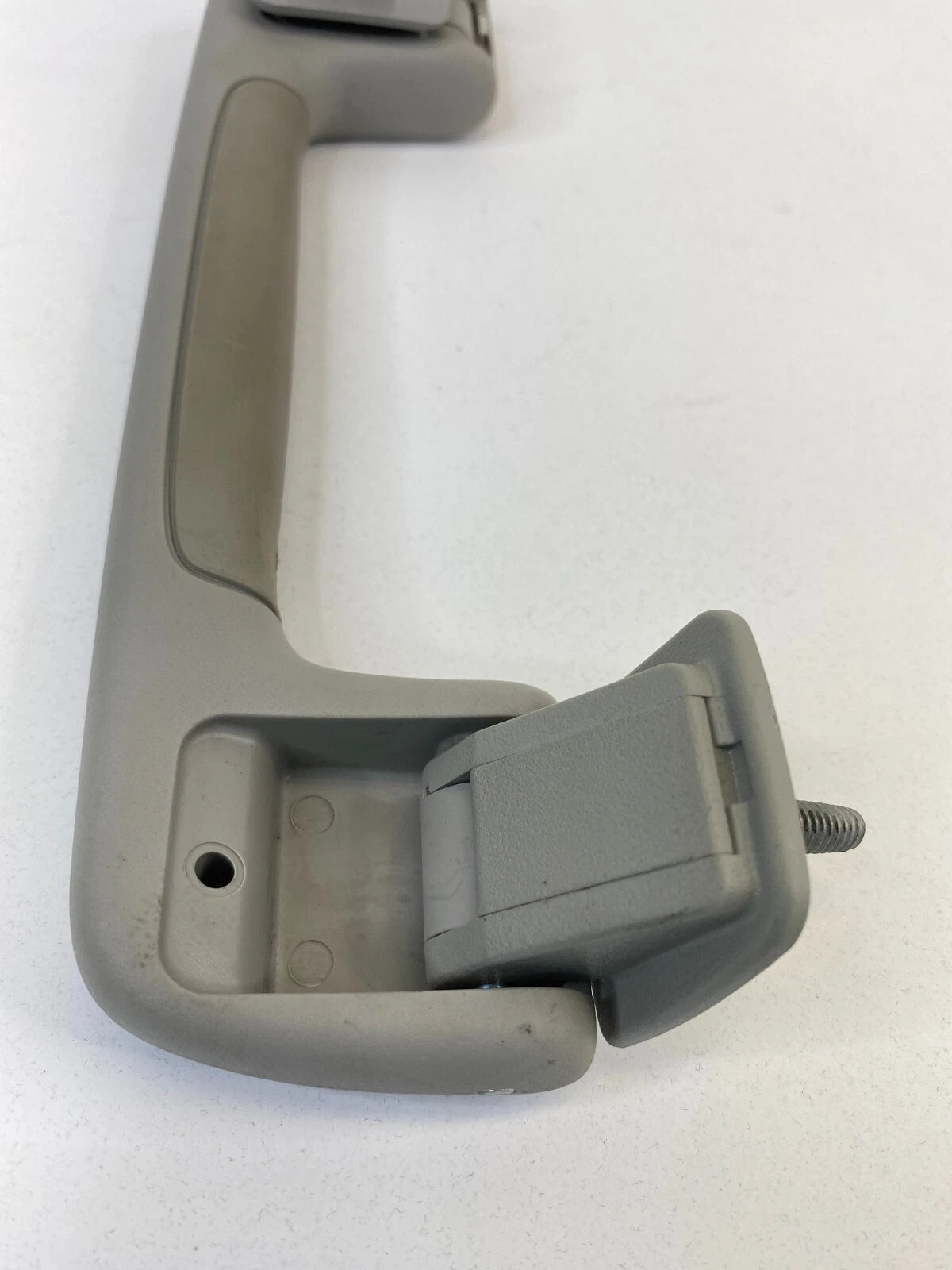 2010-2016 CADILLAC SRX REAR RIGHT SIDE ROOF INNER GRAB GRIP HANDLE RR RH OEM