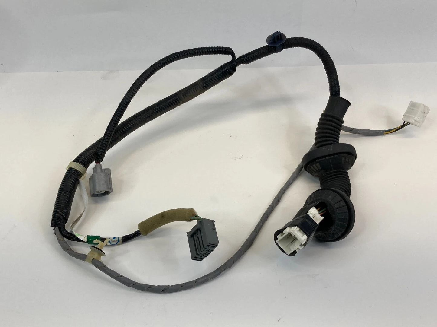 08-12 HONDA ACCORD SEDAN REAR RIGHT SIDE DOOR WIRING HARNESS 32753-TA0-A100 OEM
