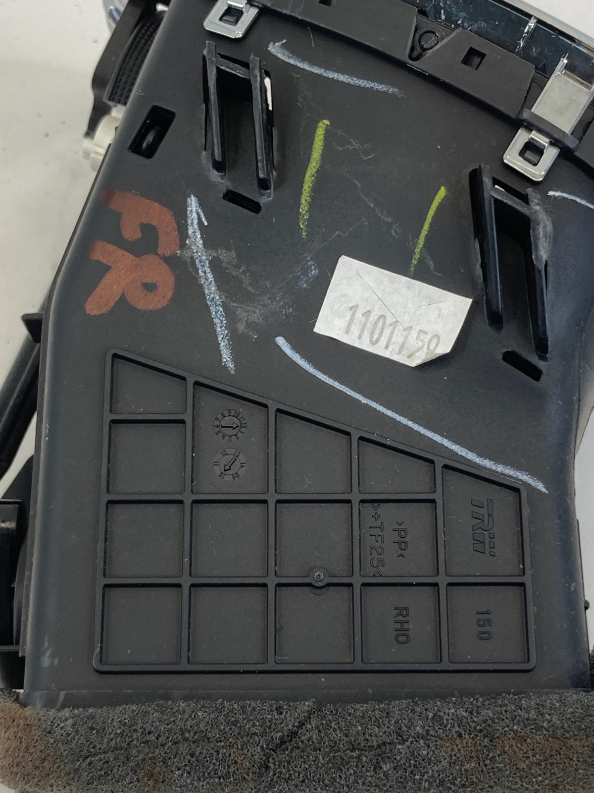 11-13 Dodge Durango Dash Right Side Heater Air Vent Outlet Grille 00006044-01