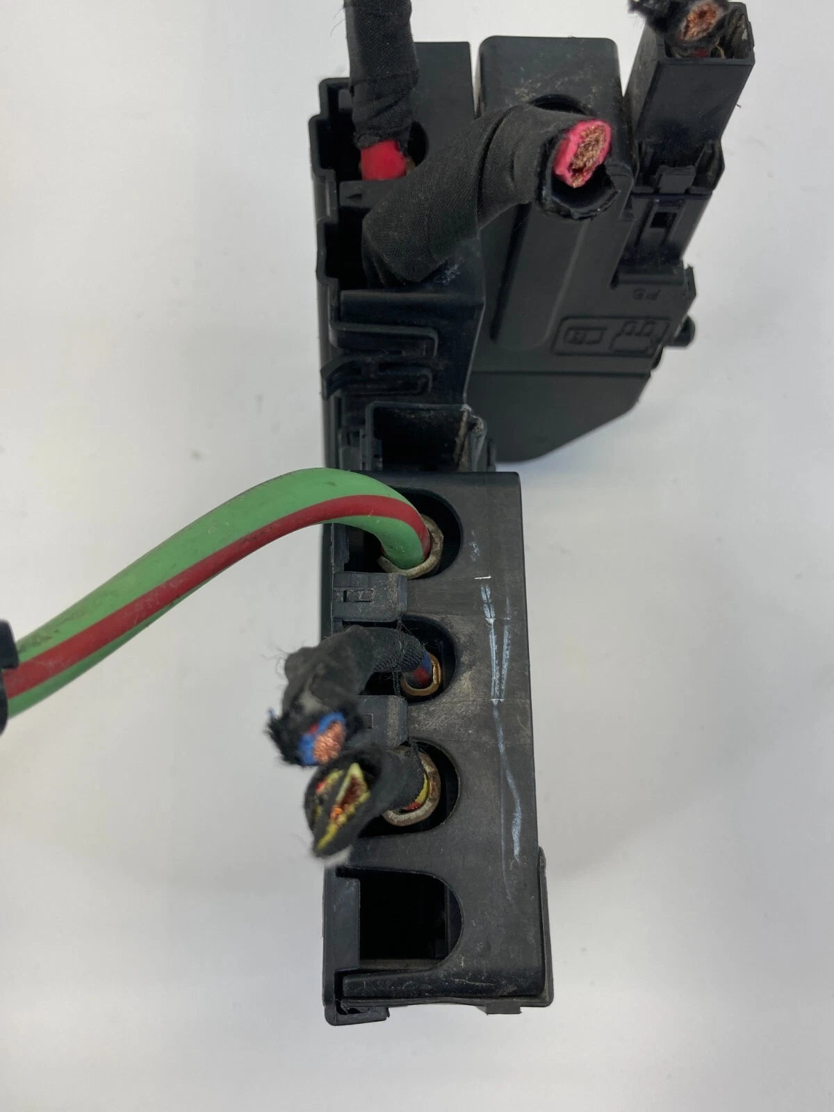 13-16 FORD FUSION ENGINE BATTERY JUNCTION FUSE RELAY BOX MODULE DU5T14A094ED OEM