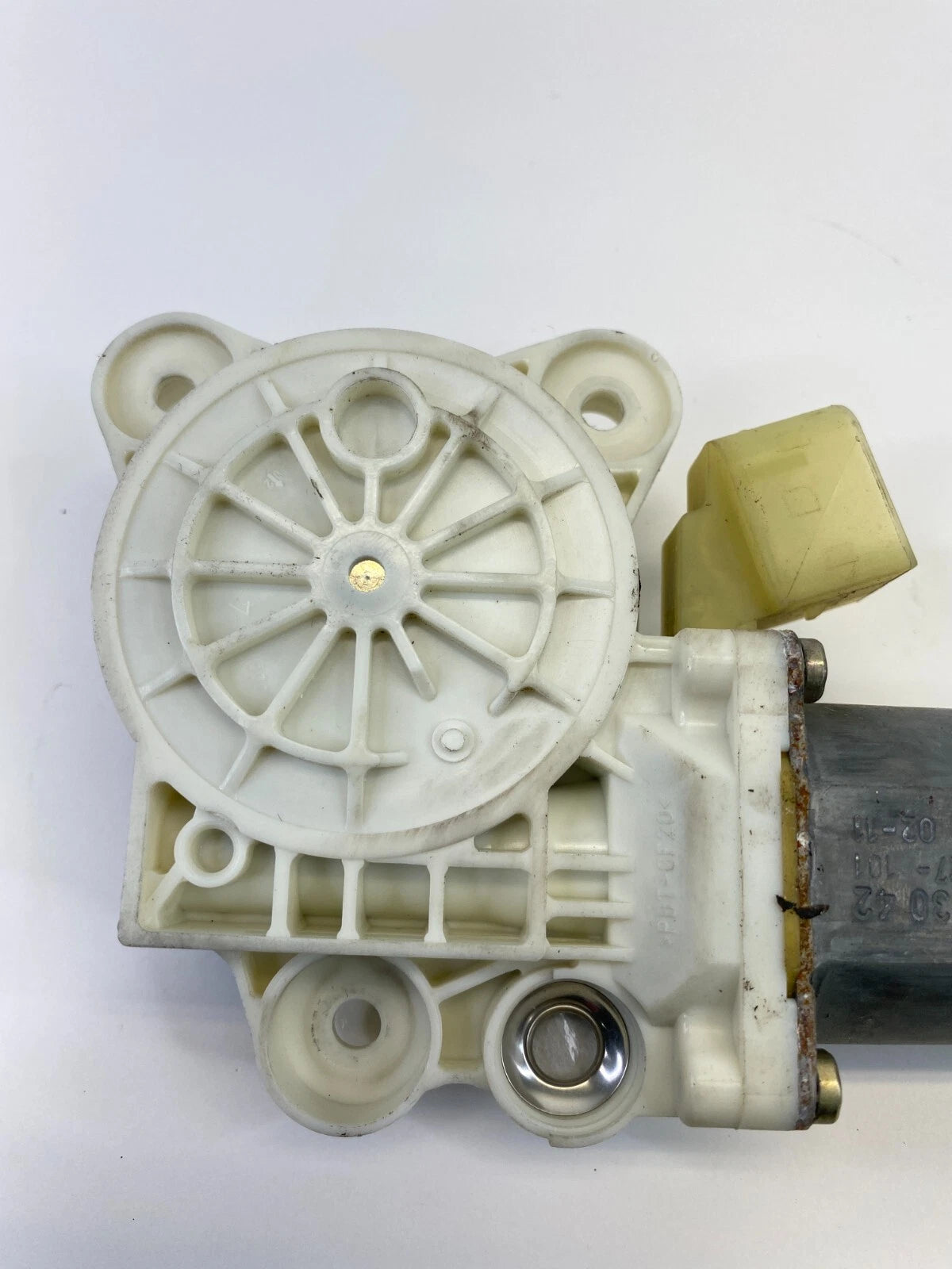 03-06 MERCEDES BENZ E500 FRONT RIGHT SIDE DOOR POWER WINDOW MOTOR 2118203042 OEM