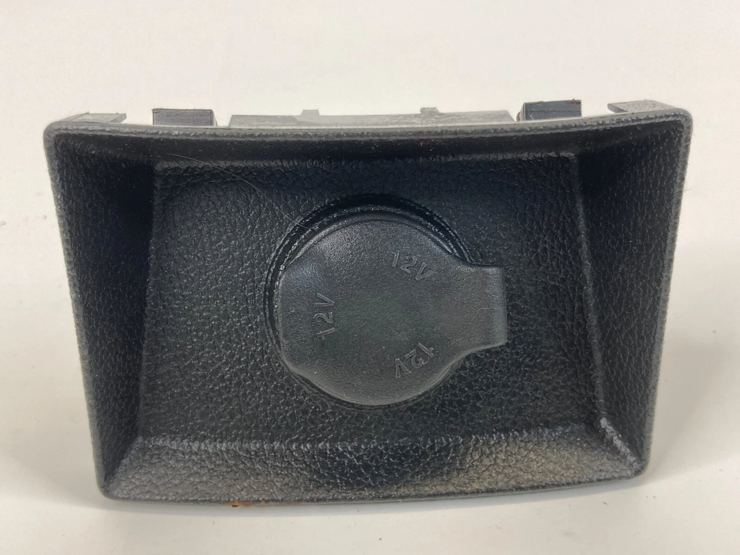 2011-2015 CHEVY CHEVROLET CRUZE REAR CENTER CONSOLE POWER OUTLET OEM