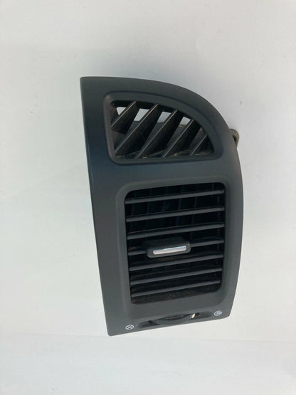 2007-2010 HYUNDAI ENTOURAGE FRONT LH DRIVER SIDE DASH AC AIR VENT OEM 4D974-5000