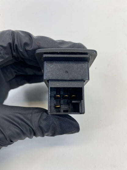 98-07 VOLKSWAGEN BEETLE FRONT RIGHT SIDE DOOR POWER WINDOW CONTROL SWITCH OEM