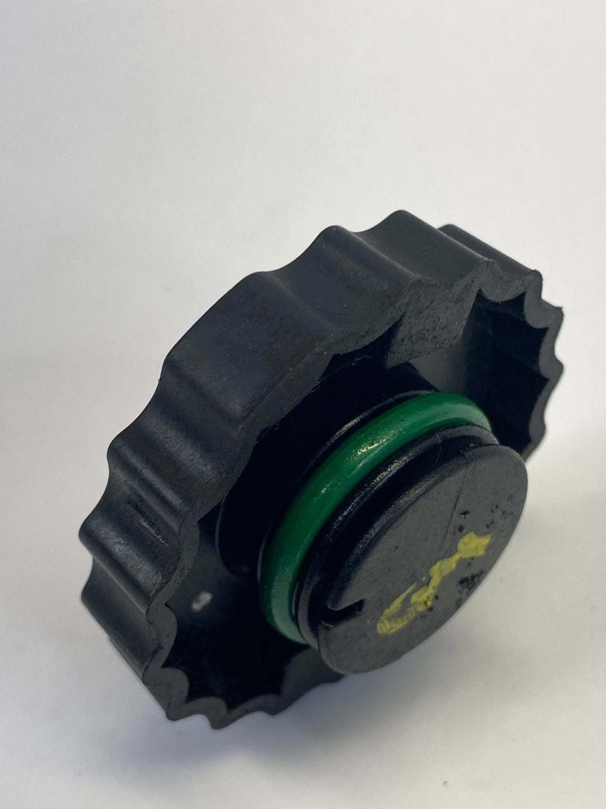 2011-2014 CHRYSLER 200 DODGE AVENGER POWER STEERING FLUID RESERVOIR CAP OEM