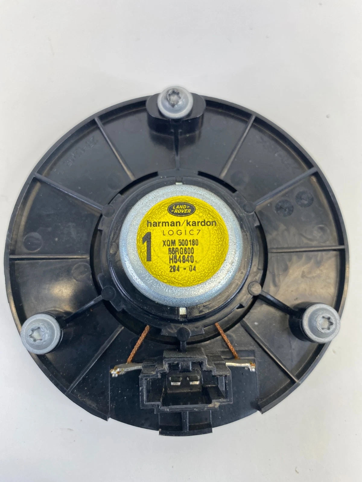 2005 2006 RANGE ROVER REAR LEFT SIDE DOOR AUDIO SPEAKER ASSY XQM500180 OEM