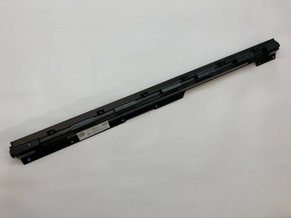 06-10 VOLKSWAGEN PASSAT REAR RIGHT SIDE DOOR WINDOW SUN SHADE BLIND 3C5861334A