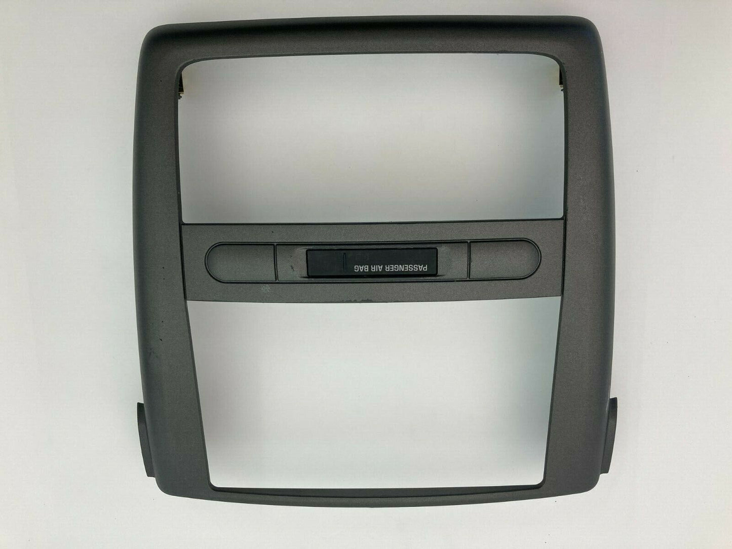 05 06 07 08 09 10 Chevrolet Cobalt Center Dash Radio & Climate Control Bezel OEM