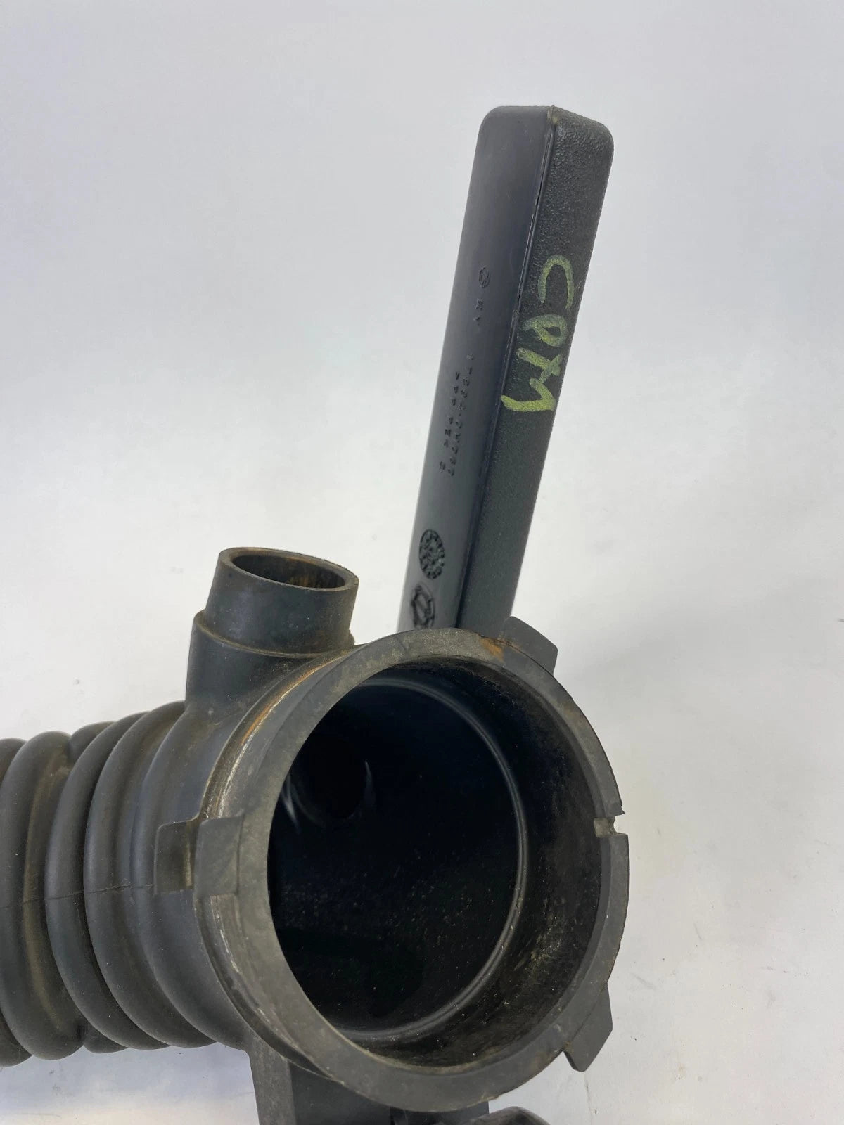 07-11 TOYOTA CAMRY 2.4L AIR CLEANER INTAKE HOSE TUBE RESONATOR OEM 178800H090