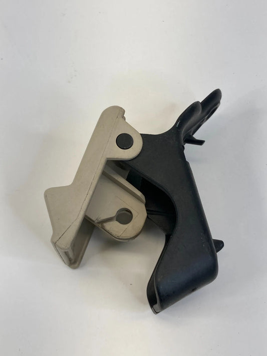2003 04 05 2006 LINCOLN NAVIGATOR HOOD RELEASE OPENER HANDLE LEVER OEM