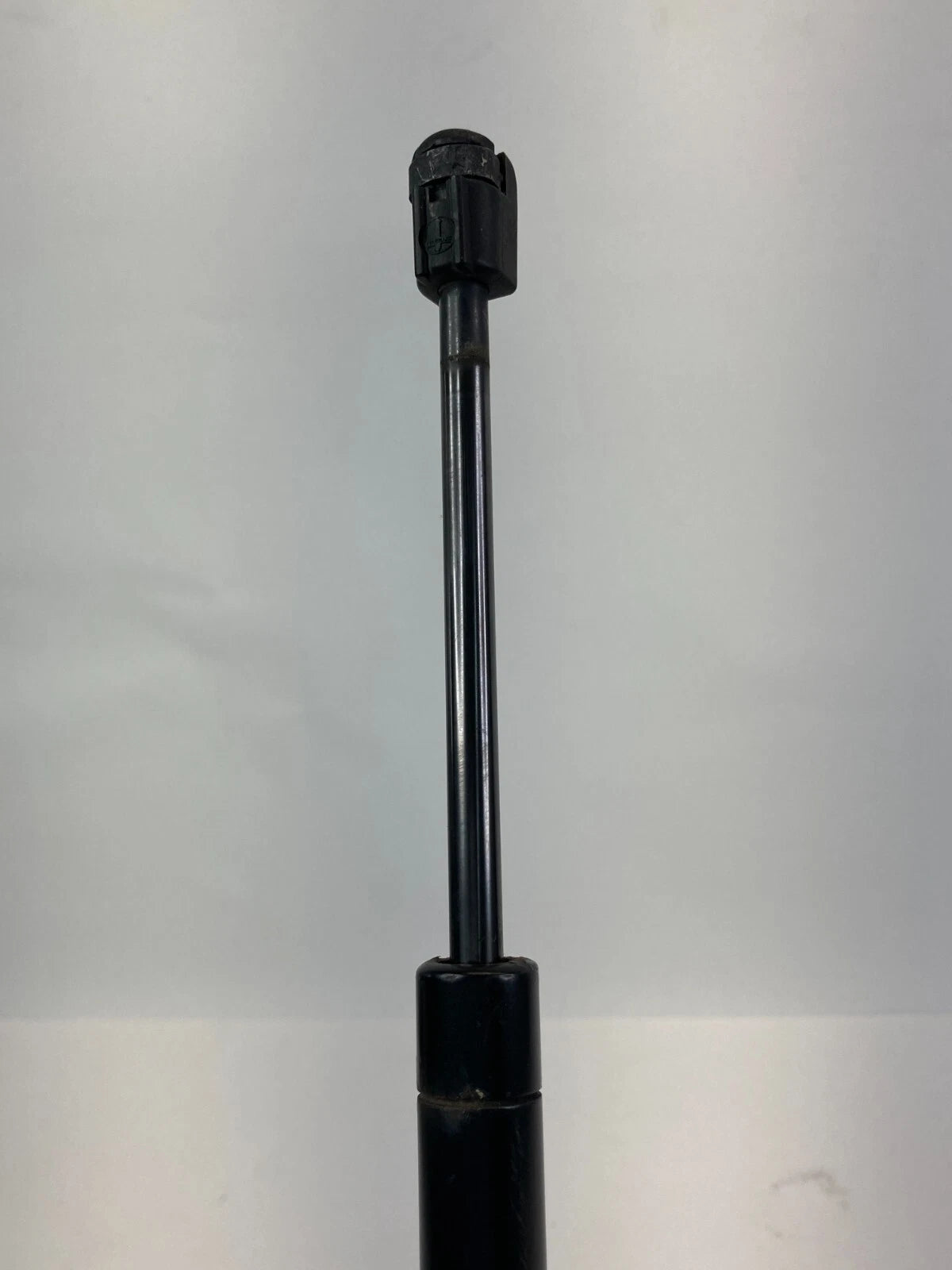 2011-2014 CHRYSLER 200 REAR TRUNK LID LIFT CYLINDER STRUT SUPPORT SHOCK OEM
