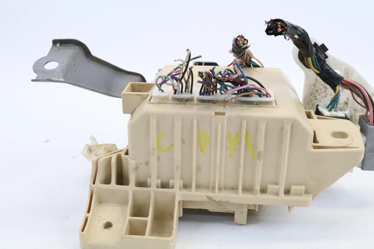 2007-2011 TOYOTA CAMRY FRONT LEFT UNDER DASH CABIN FUSE BOX RELAY JUNCTION BLOCK