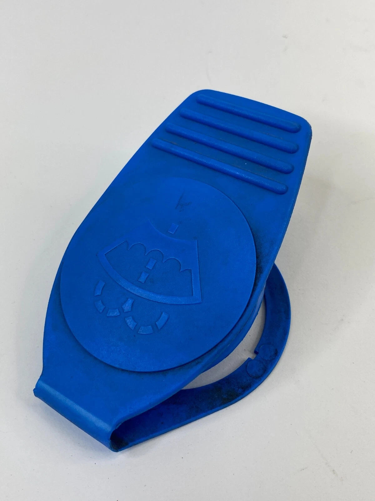 2007-2011 AUDI A6 QUATTRO WINDSHIELD WIPER FLUID RESERVOIR TANK CAP 8D0955455