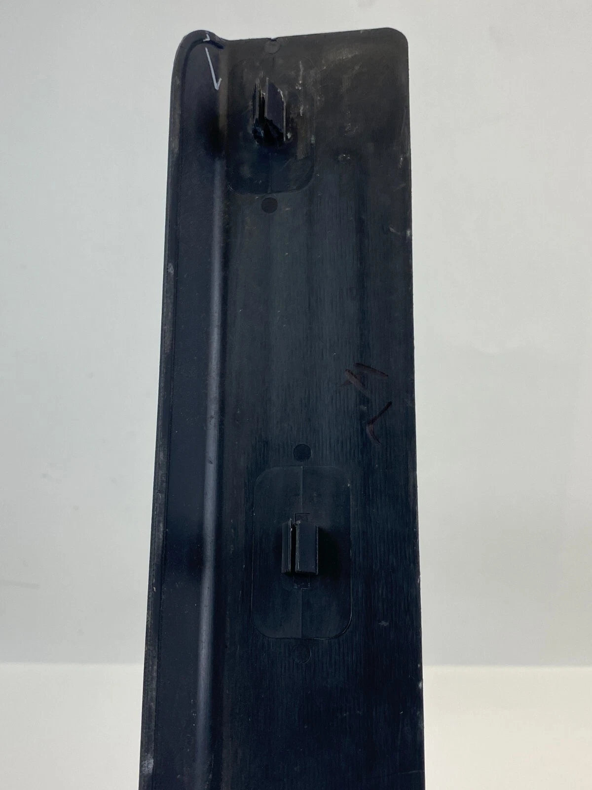 2001-2005 FORD EXPLORER SPORT TRAC FRONT LEFT DOOR SILL STEP SCUFF PLATE TRIM