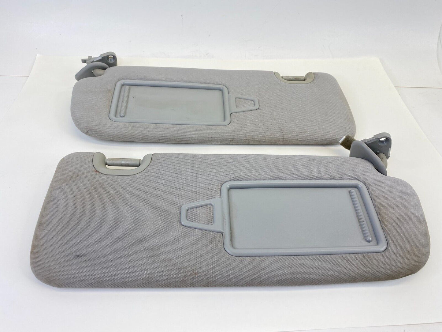 2013-2019 Hyundai Santa Fe Sunvisor Left & Right Sun Visor Shade Set Pair OEM