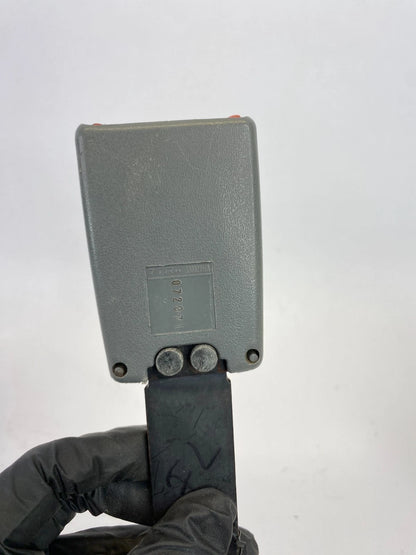 2005-2007 JEEP LIBERTY FRONT LEFT DRIVER SIDE SEAT BELT BUCKLE RECEPTACLE OEM