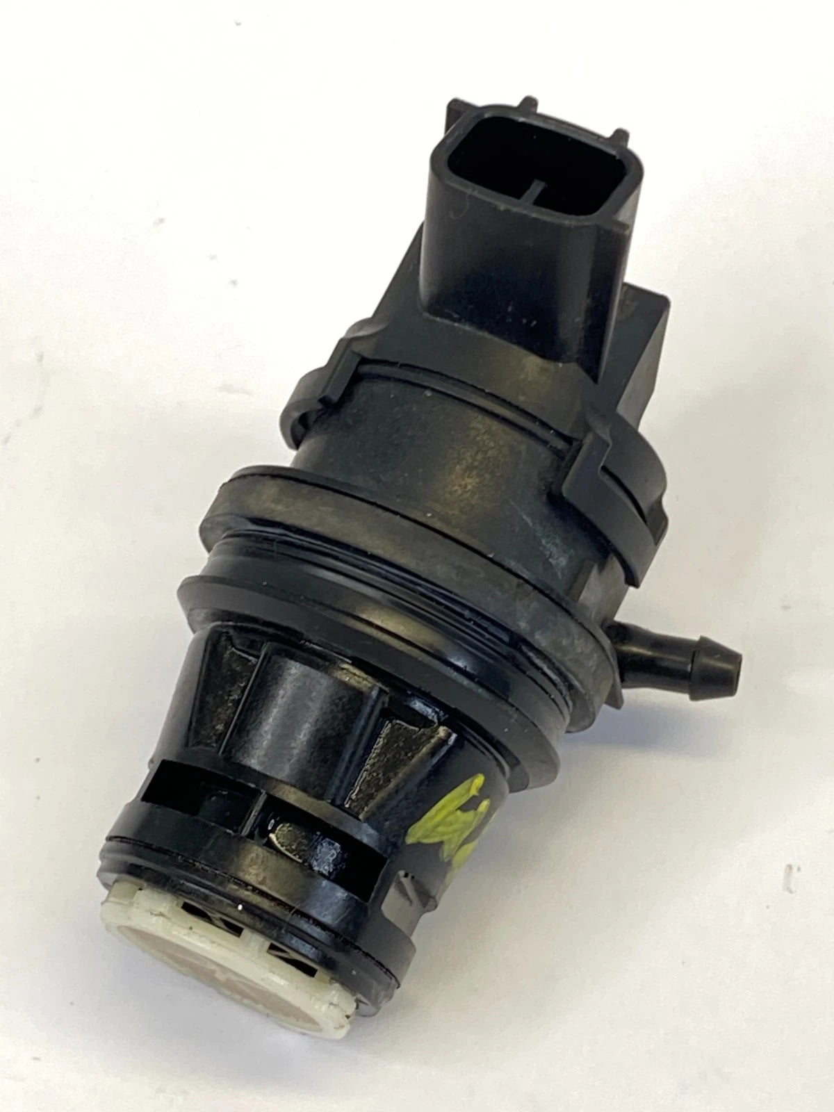 2006-2015 LEXUS IS250 FRONT WINDSHIELD WASHER PUMP MOTOR 85330-60190 OEM