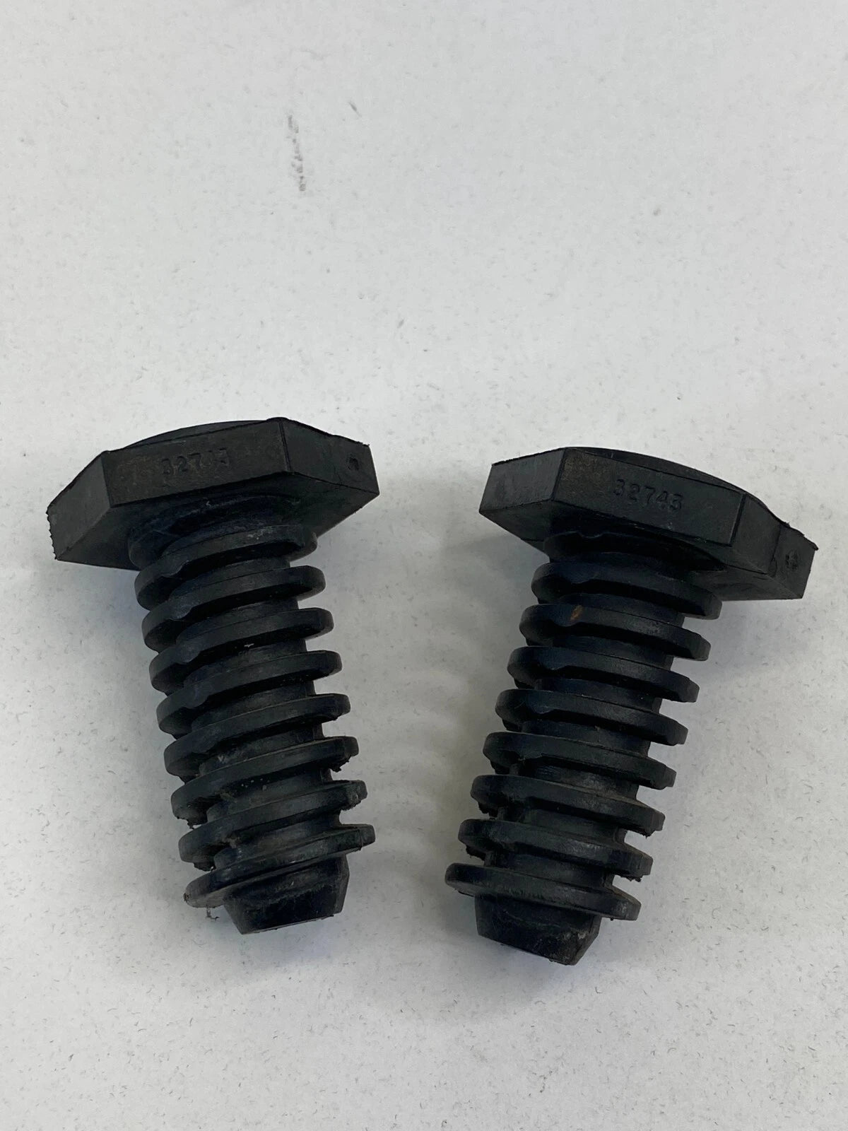 2008-2010 CHRYSLER TOWN & COUNTRY HOOD BUMPER ADJUSTMENT RUBBER CUSHION PAIR SET