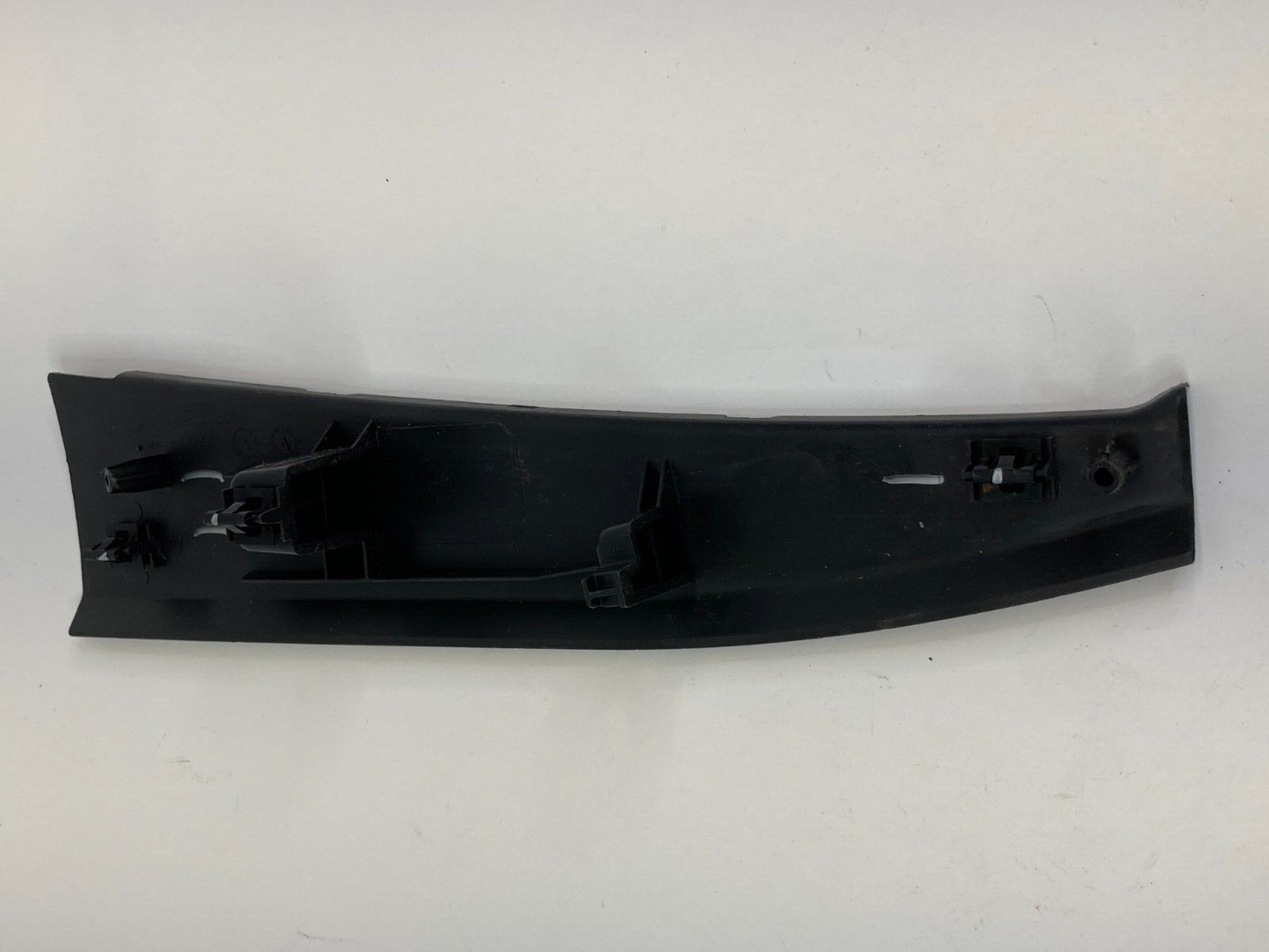 2013-2016 Ford Fusion Left Inner A Pillar Windshield Trim Cover DS73-F026A23-BAW