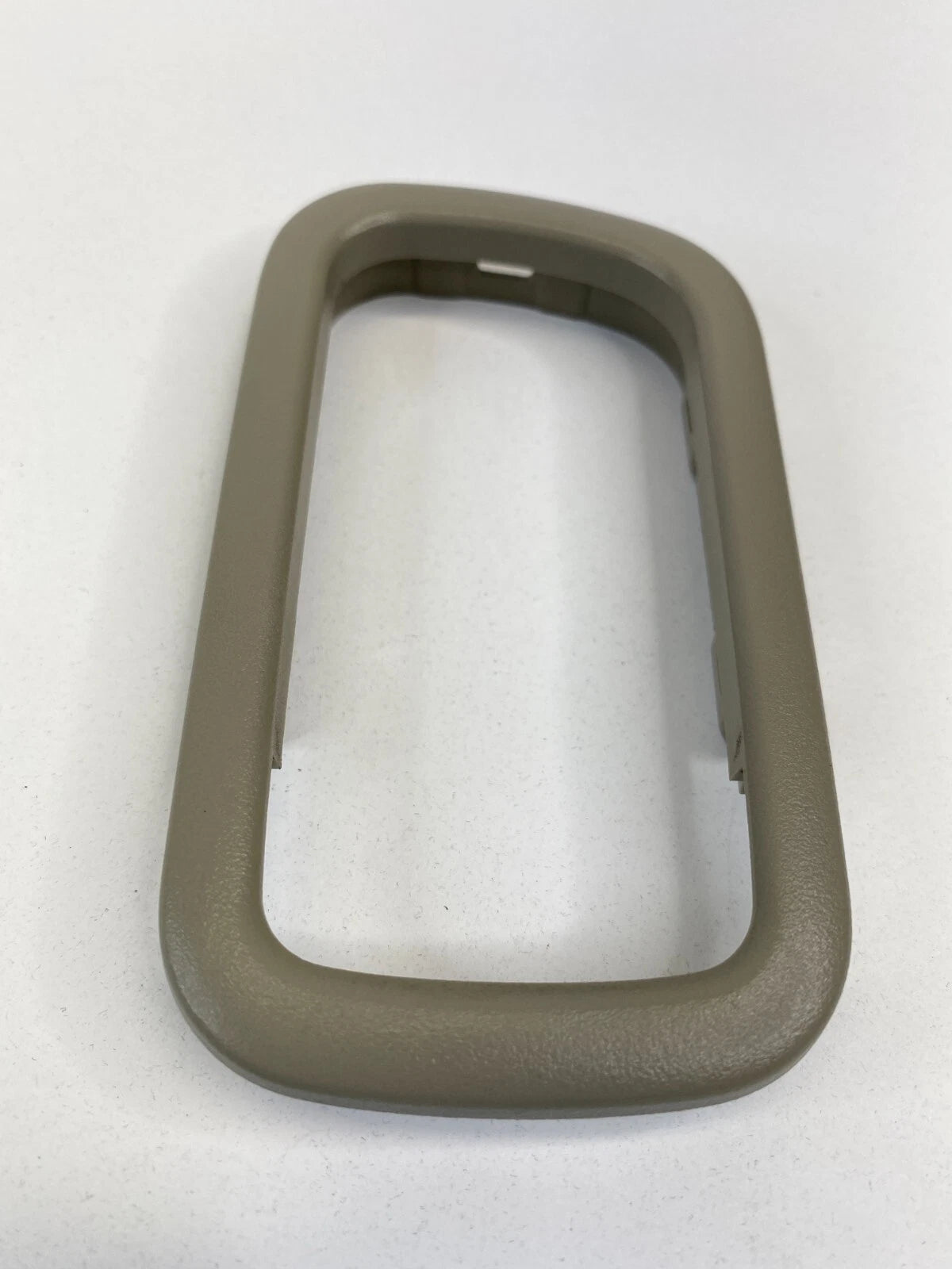 2003 03 INFINITI QX4 REAR RIGHT SIDE INTERIOR DOOR HANDLE COVER BEZEL TRIM OEM