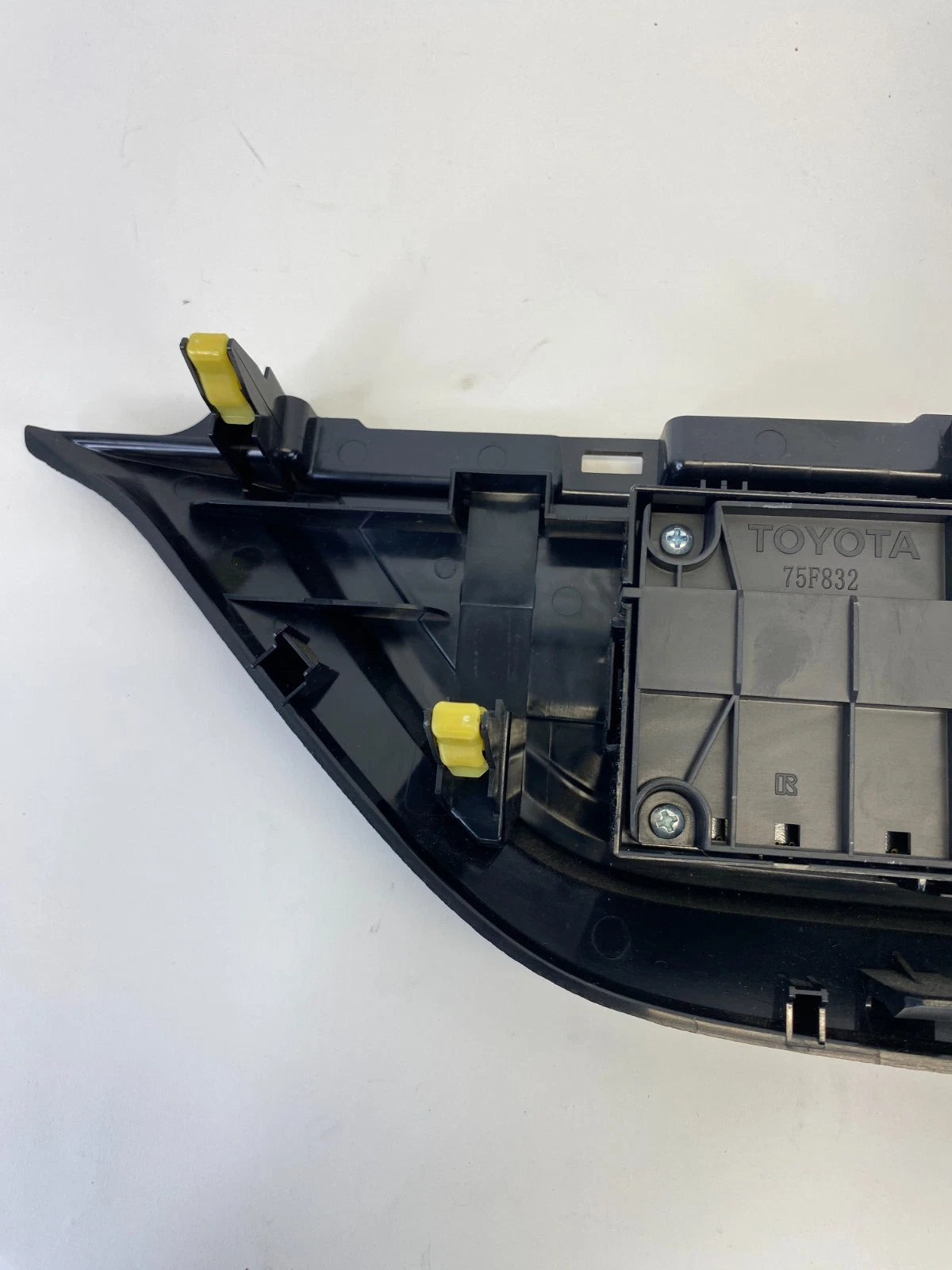 2014-2016 TOYOTA COROLLA A/C HEATER CLIMATE TEMPERATURE CONTROL 75F832 OEM