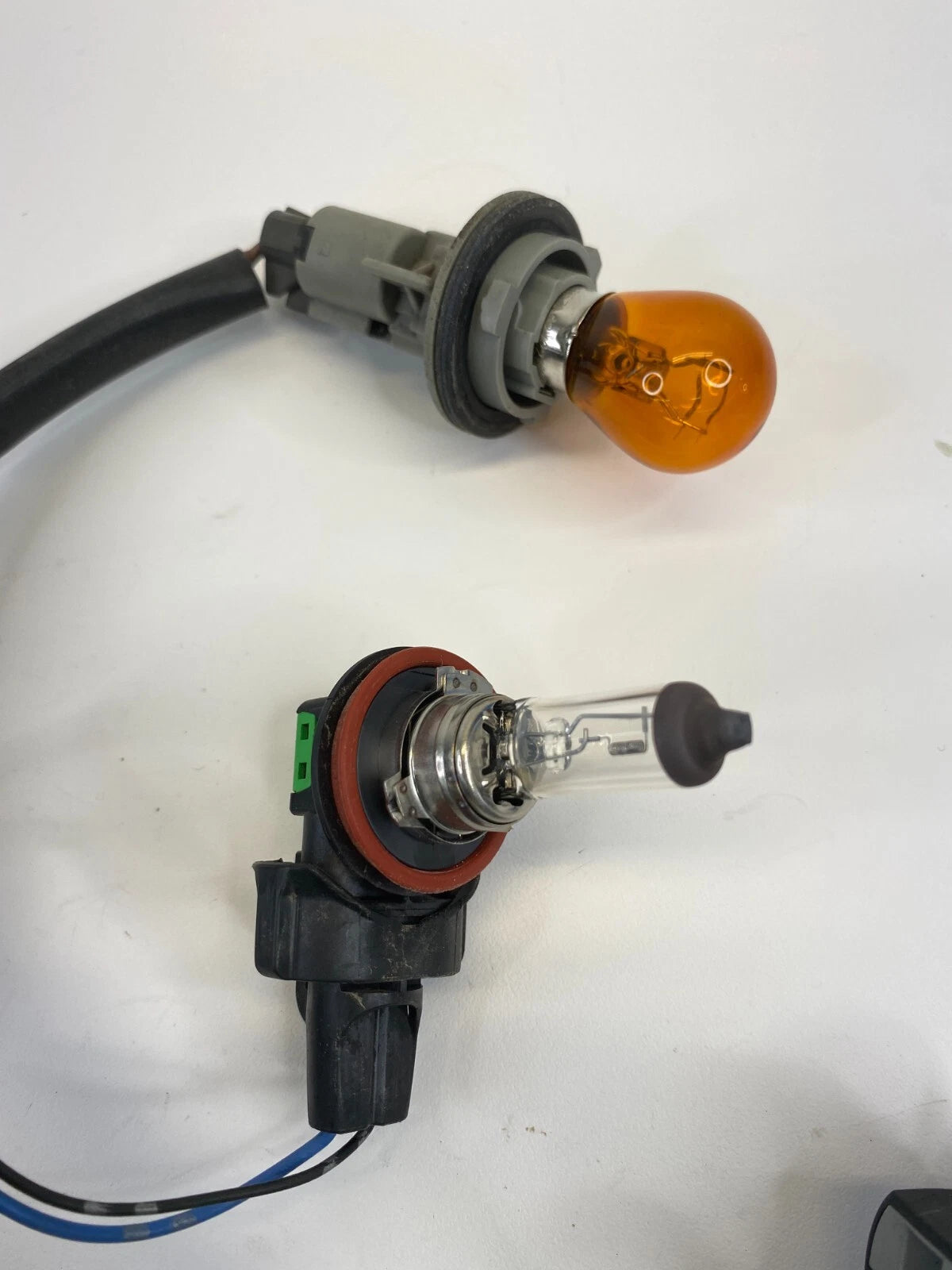 2014 2015 NISSAN ROGUE SELECT HEADLIGHT WIRING HARNESS BULB SOCKET OEM FACTORY