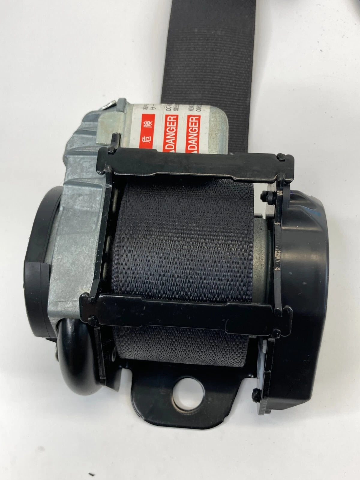 2009 2010 DODGE JOURNEY FRONT RIGHT PASSENGER SIDE SEAT BELT RETRACTOR OEM