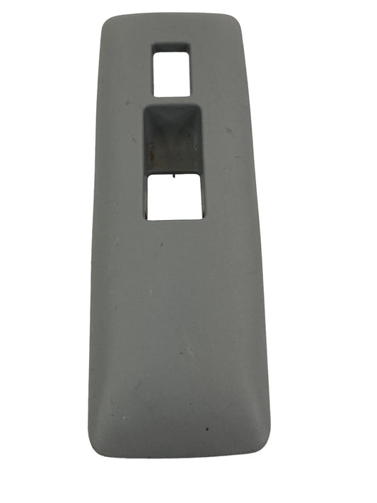 2008-2013 Nissan Rogue Front Right Side Window Switch Cover Bezel 80960-JM00A