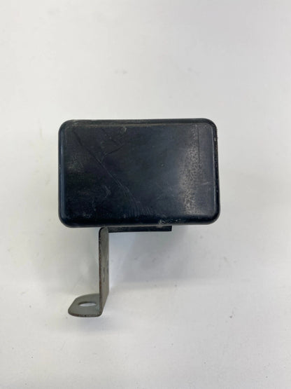 1990-1995 SUBARU LEGACY SEAT BELT WARNING TIMER CONTROL MODULE 88013-AA030 OEM
