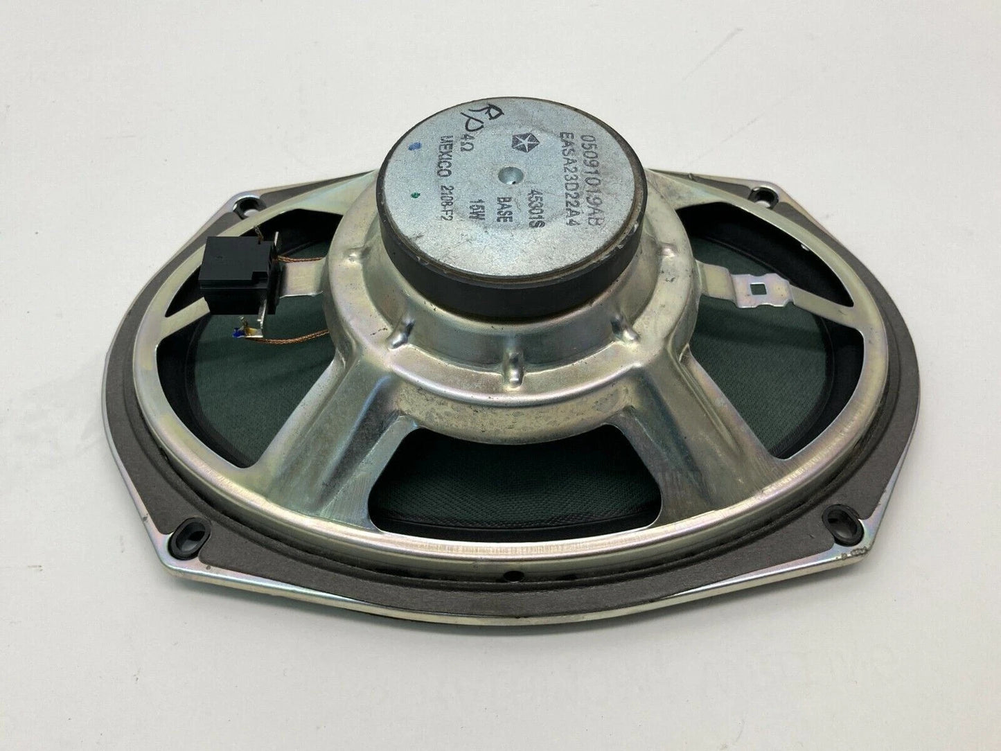07-24 JEEP COMPASS 07-17 PATRIOT REAR RIGHT SIDE DOOR SPEAKER AUDIO 05091019AB