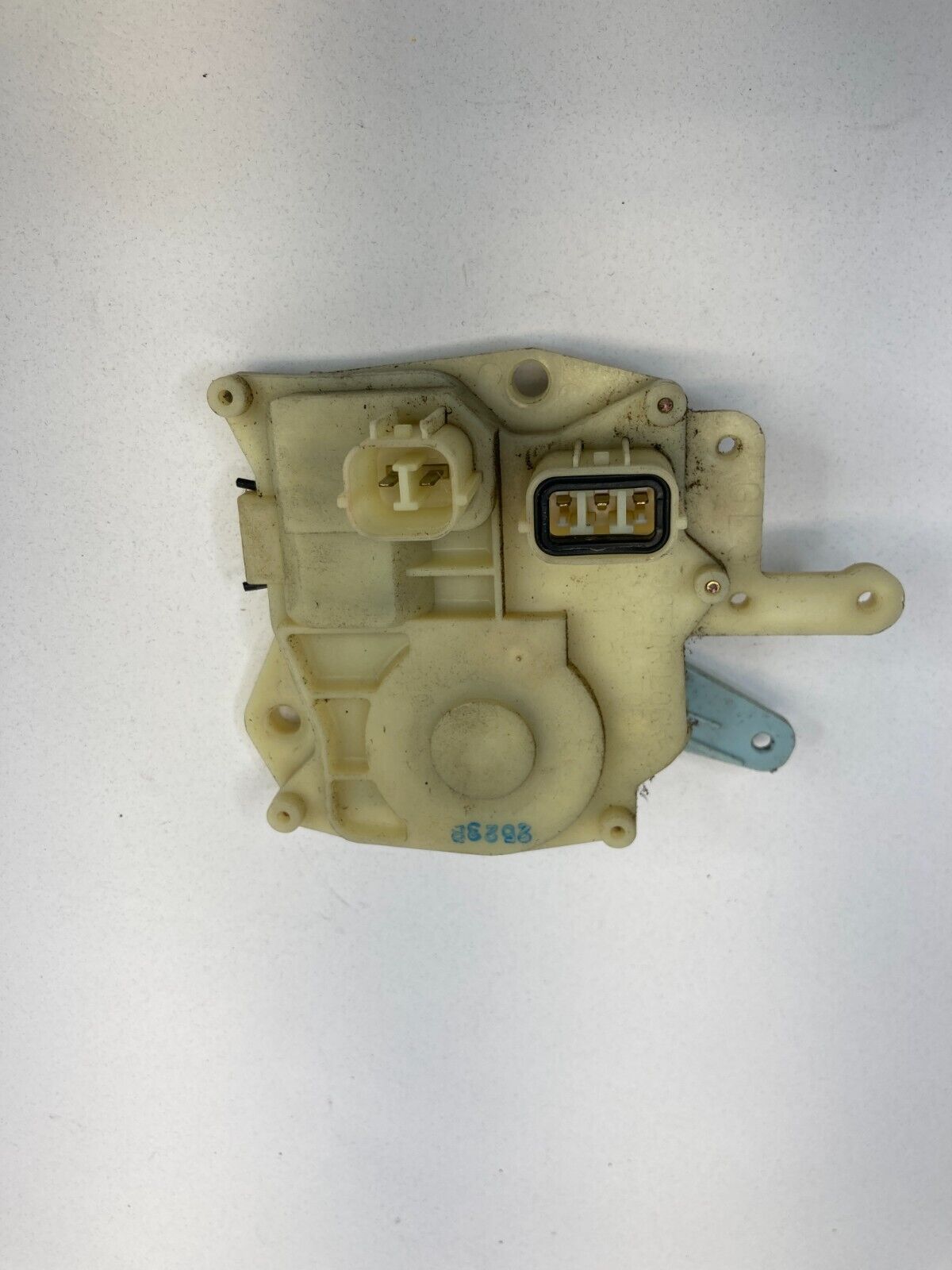 1998-2002 Honda Accord Sedan Rear Left Driver Side Door Lock Actuator Motor OEM