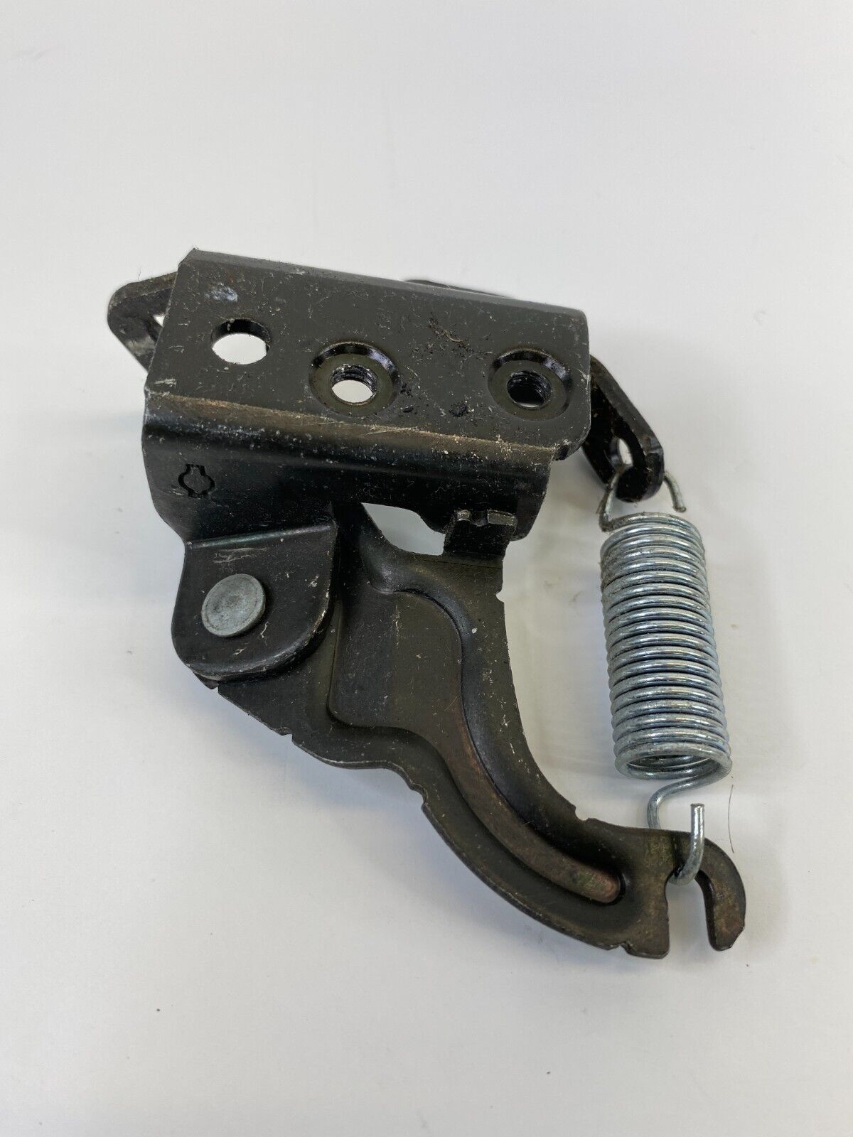 2004-2008 Nissan Maxima Rear Trunk Lock Receiver Striker Plate Assembly OEM