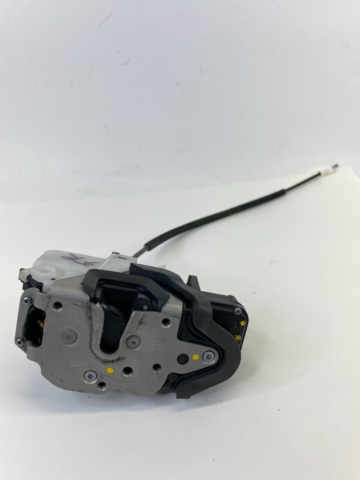 11-17 Buick Regal Front Right Passenger Side Door Lock Latch Actuator 13503802