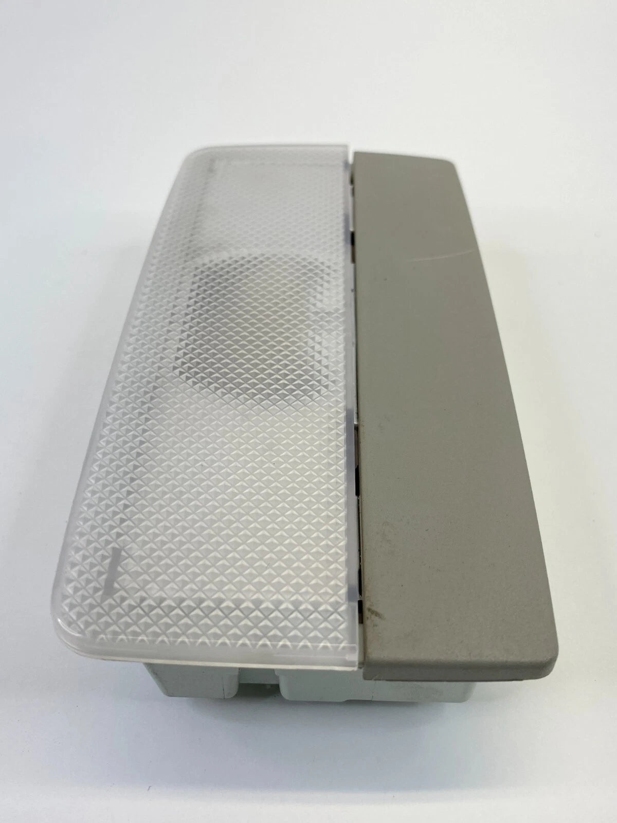 2010-2017 CHEVROLET EQUINOX GMC TERRAIN REAR DOME MAP LIGHT LAMP 316627975
