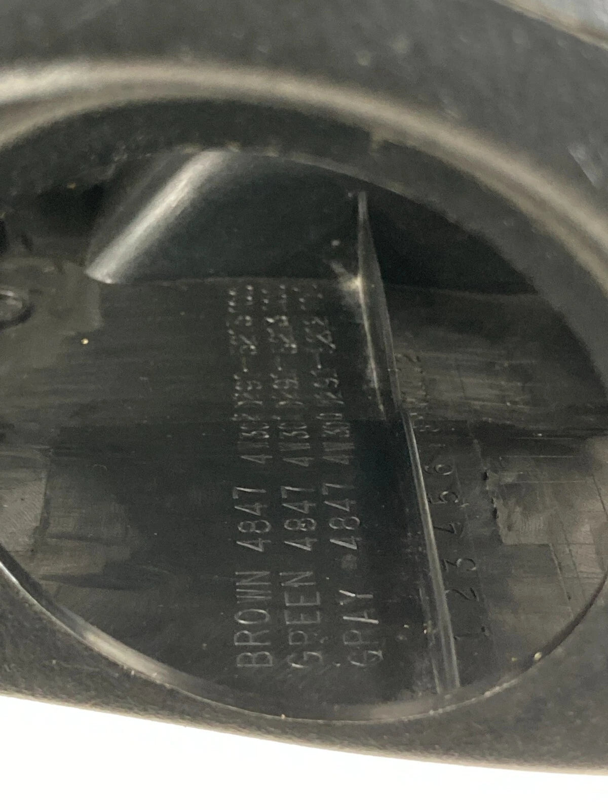 2001-2004 NISSAN PATHFINDER STEERING COLUMN UPPER & LOWER COVER TRIM 48470-4W300