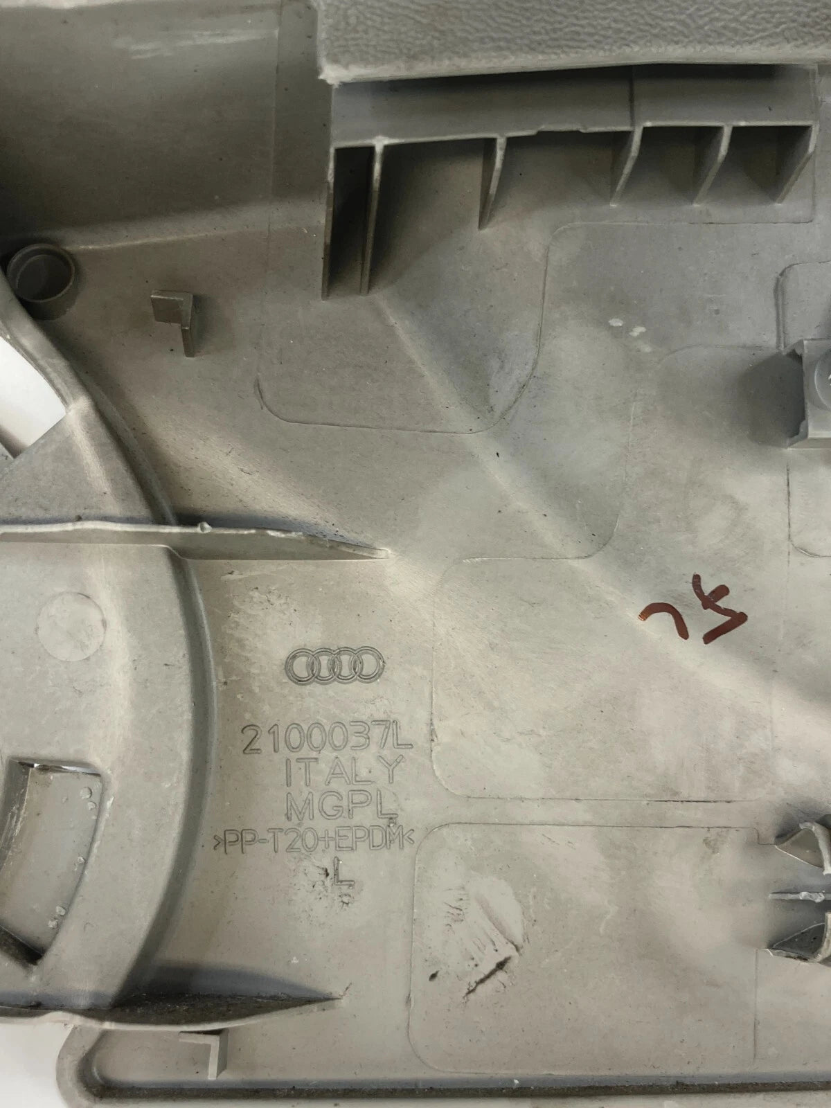 05-11 AUDI A6 QUATTRO FRONT LEFT SEAT ADJUSTMENT SWITCH BEZEL TRIM 2100037L OEM