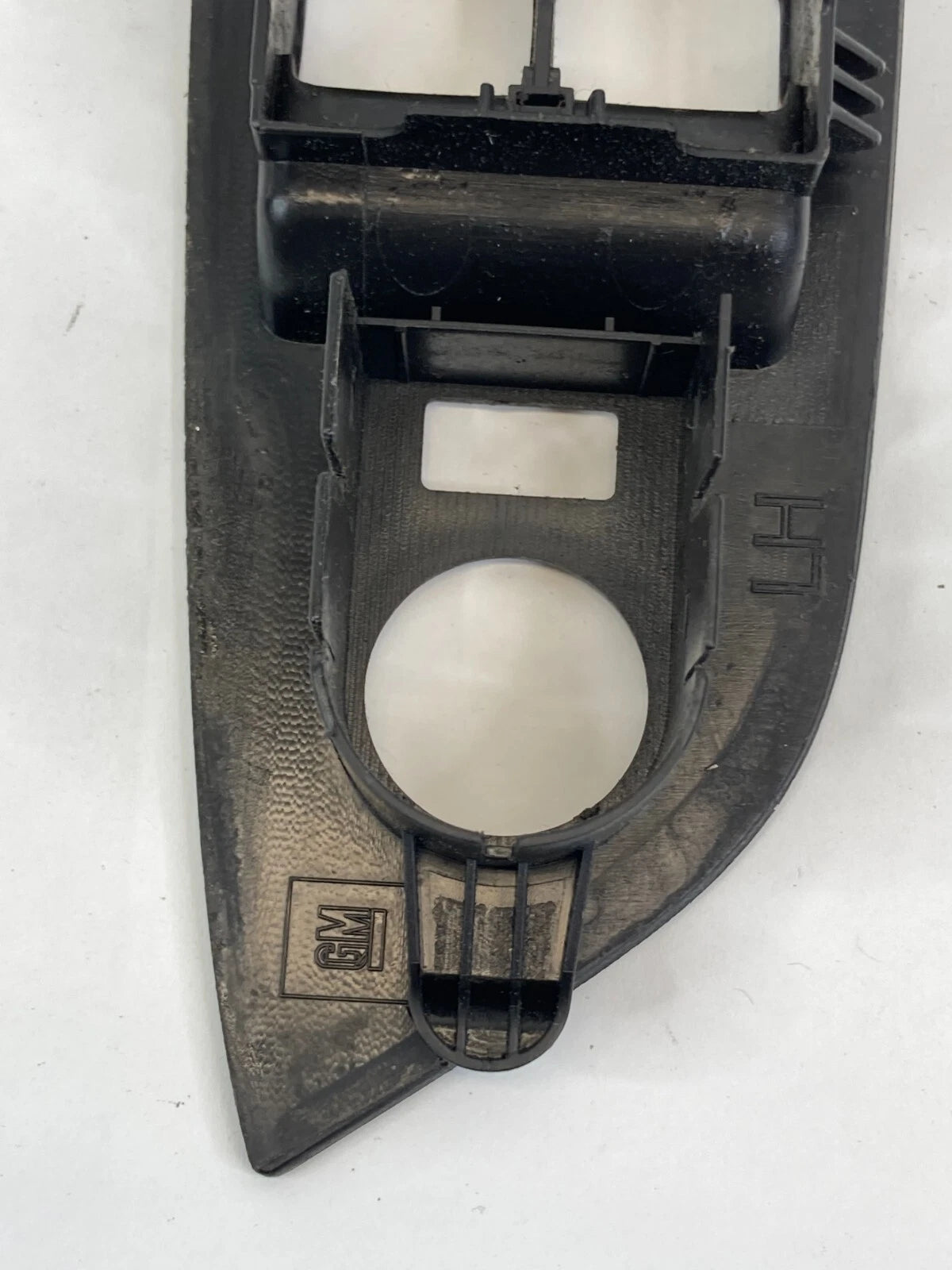 2010-2017 CHEVROLET EQUINOX FRONT LEFT MASTER WINDOW SWITCH BEZEL 25946838 OEM