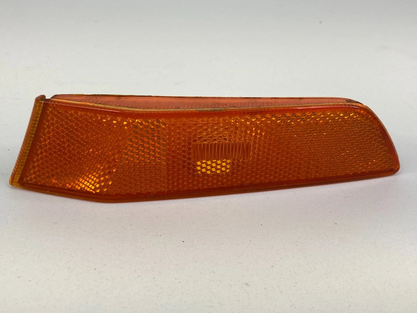 2003-2007 INFINITI G35 COUPE BASE FRONT LEFT BUMPER SIDE MARKER LIGHT LAMP OEM