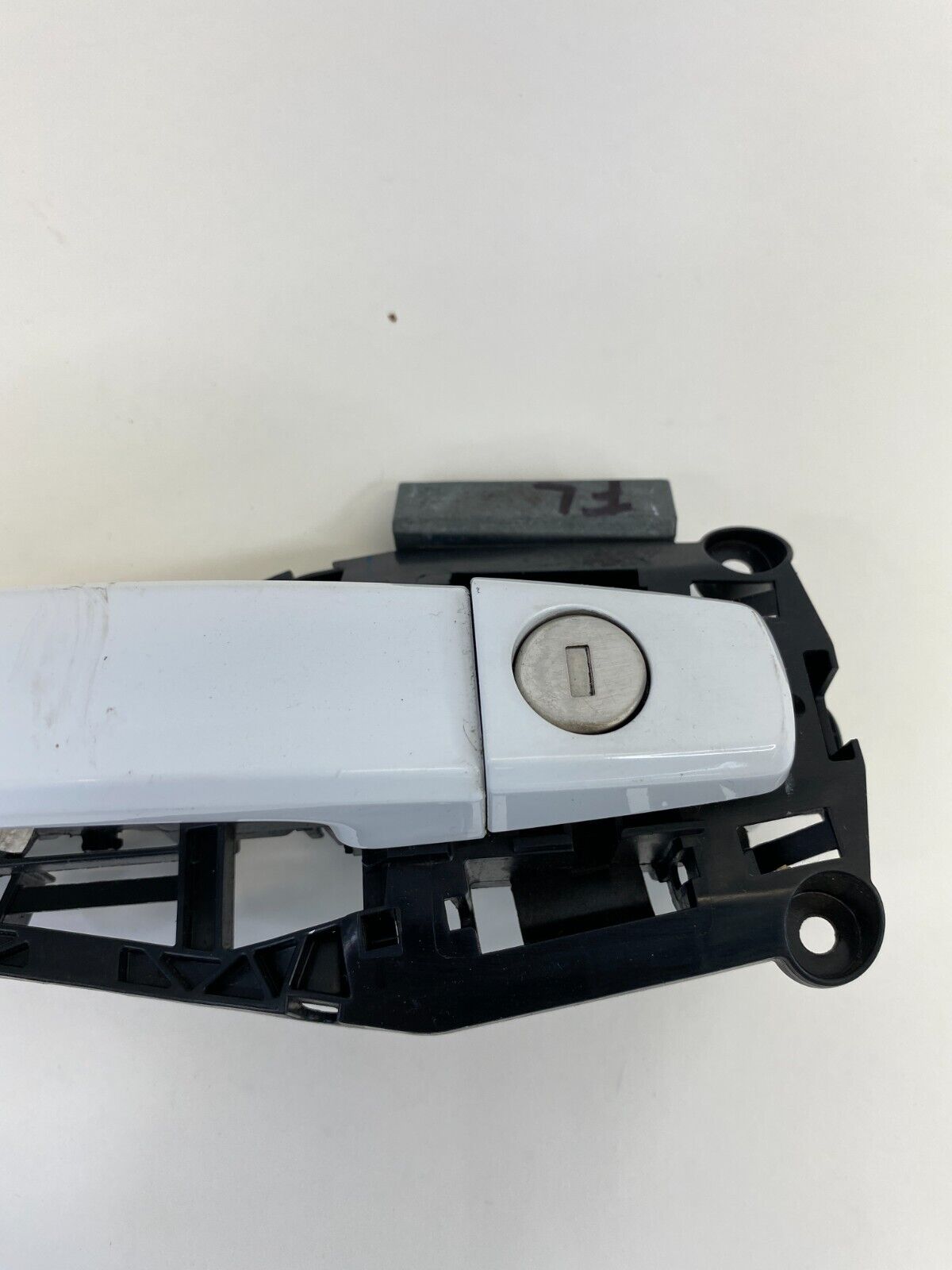 12-16 Chevrolet Sonic Front Left Driver Side Exterior Door Handle 9400-2321 OEM