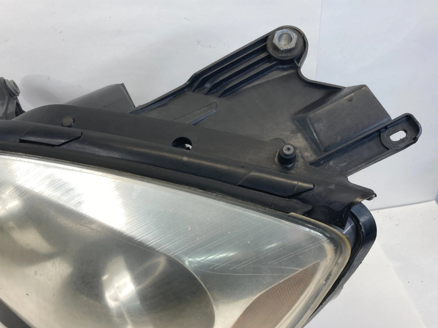 07-12 GMC ACADIA LEFT DRIVER HEADLIGHT HEAD LIGHT LAMP HEADLAMP HALOGEN 20912393