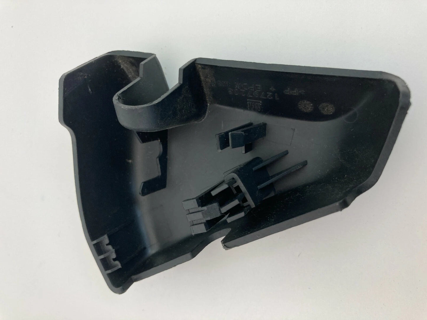 2006-2011 SAAB 9-3 93 FRONT RIGHT PASSENGER SEAT BELT LOWER COVER TRIM 12797208