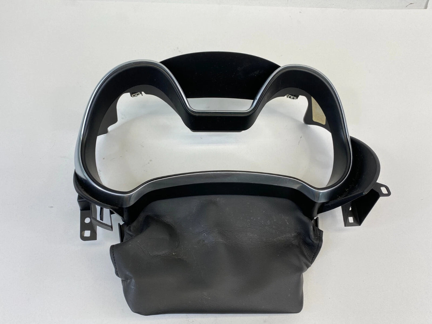 14-17 CHEVY IMPALA DASH INSTRUMENT CLUSTER PANEL SPEEDOMETER BEZEL TRIM 22820207