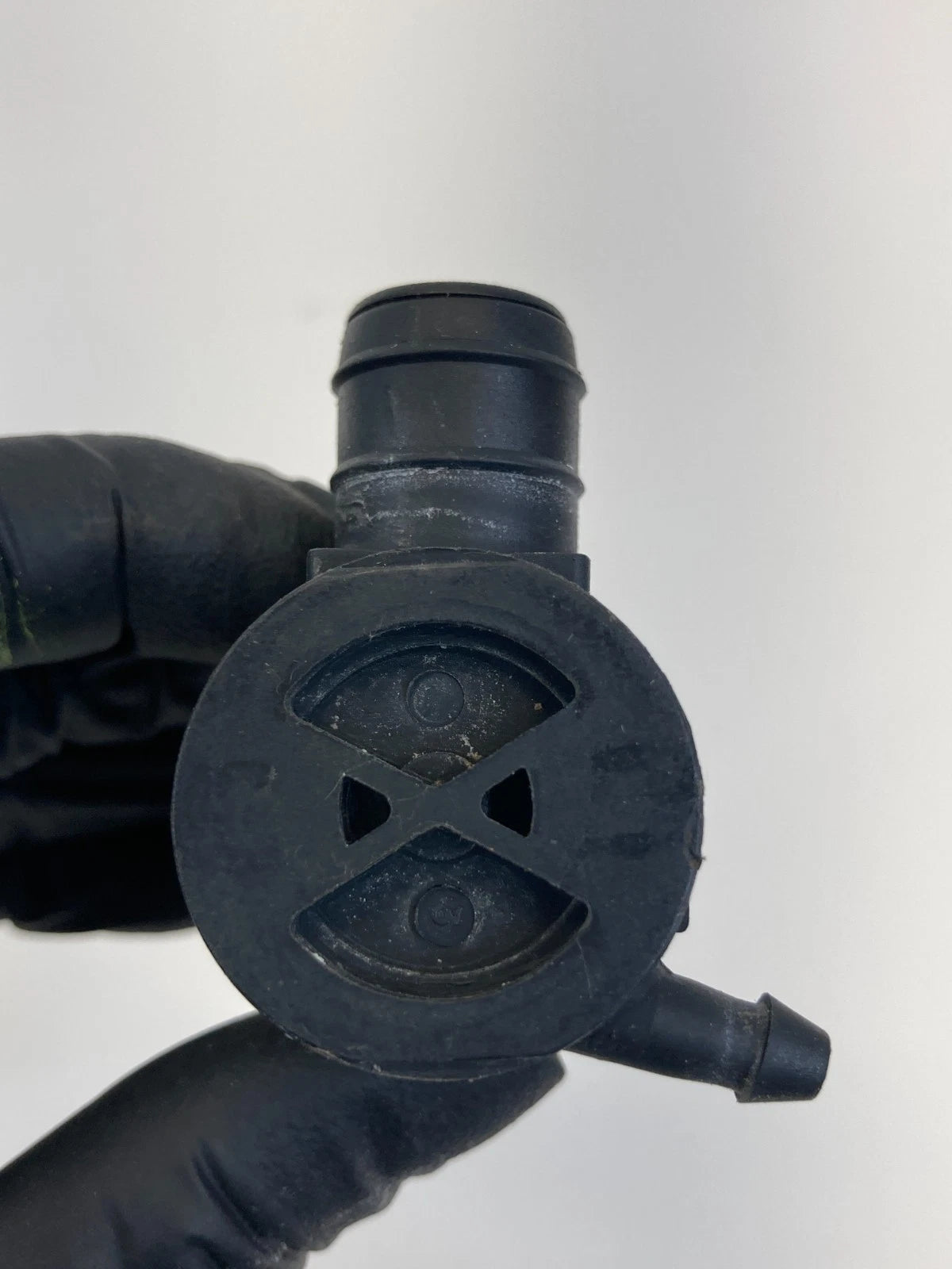 11-14 HYUNDAI SONATA GLS SE LIMITED WINDSHIELD WASHER FLUID PUMP 985102G000 OEM