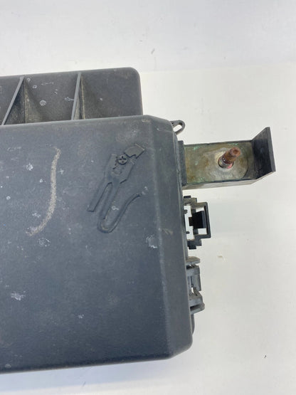 2005 DODGE MAGNUM 3.5L FUSE BOX RELAY BOX COMPARTMENT W/ CAP 7140-1914-30 OEM
