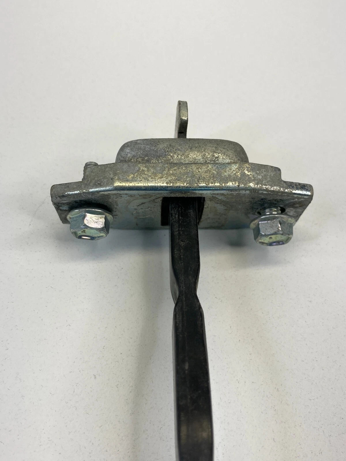 2004-2009 TOYOTA PRIUS REAR RIGHT PASSENGER SIDE DOOR CHECK STOPPER STRAP OEM
