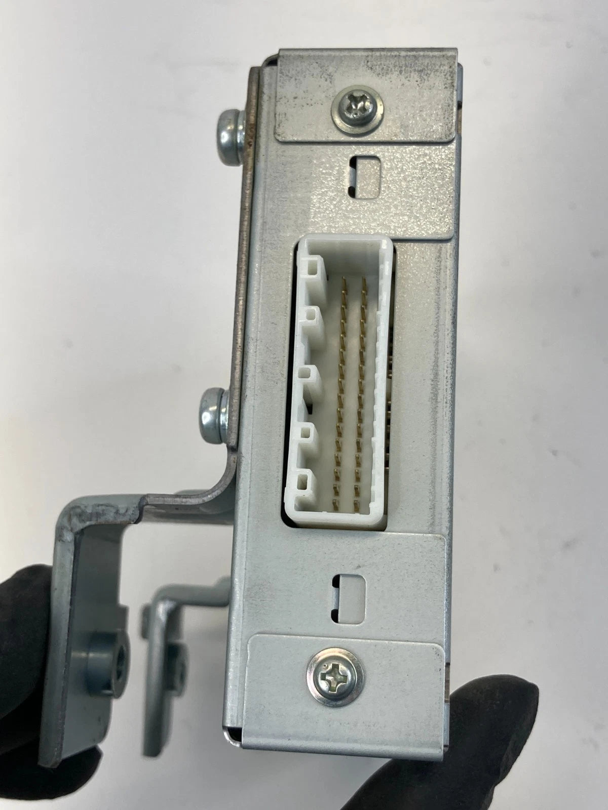 2006 07 INFINITI M35 M45 INFORMATION GPS REAR CAMERA CONTROL MODULE 284A1-EG01A