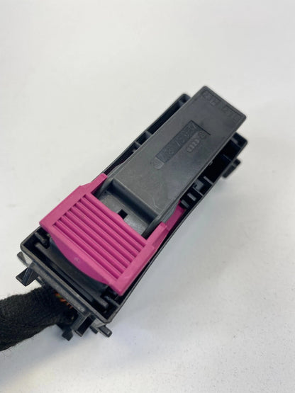 2005-2011 AUDI A6 QUATTRO FUSE BOX JUNCTION PLUG PIGTAIL CONNECTOR 4E0906230 OEM