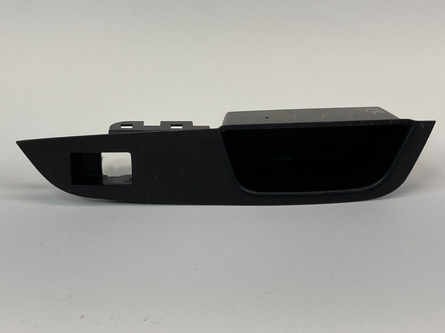 2010-2017 Chevy Equinox Rear Right Side Door Window Switch Bezel AKE21347 OEM