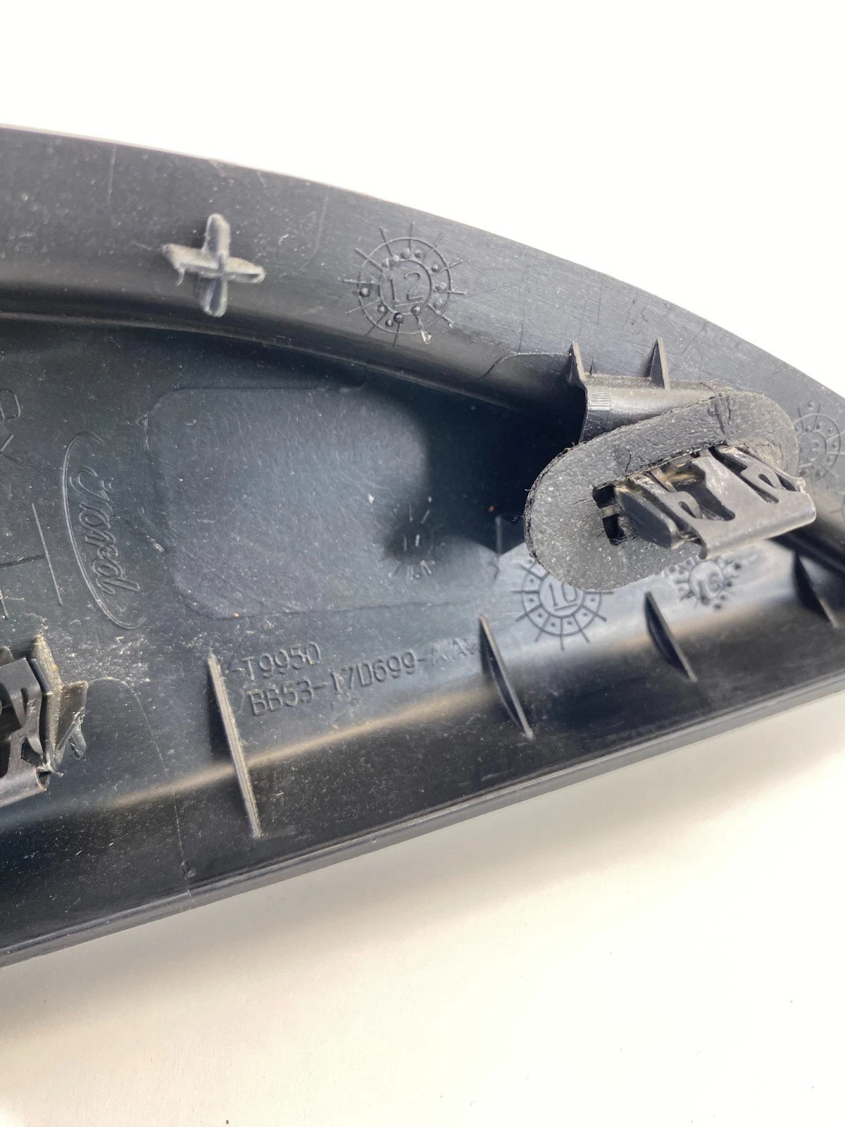 16-19 FORD EXPLORER POLICE INTERCEPTOR FRONT LEFT DOOR MIRROR COVER CORNER TRIM